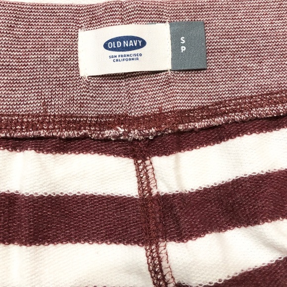 Old Navy Men’s French Terry Athletic Shorts - S - Picture 6 of 8